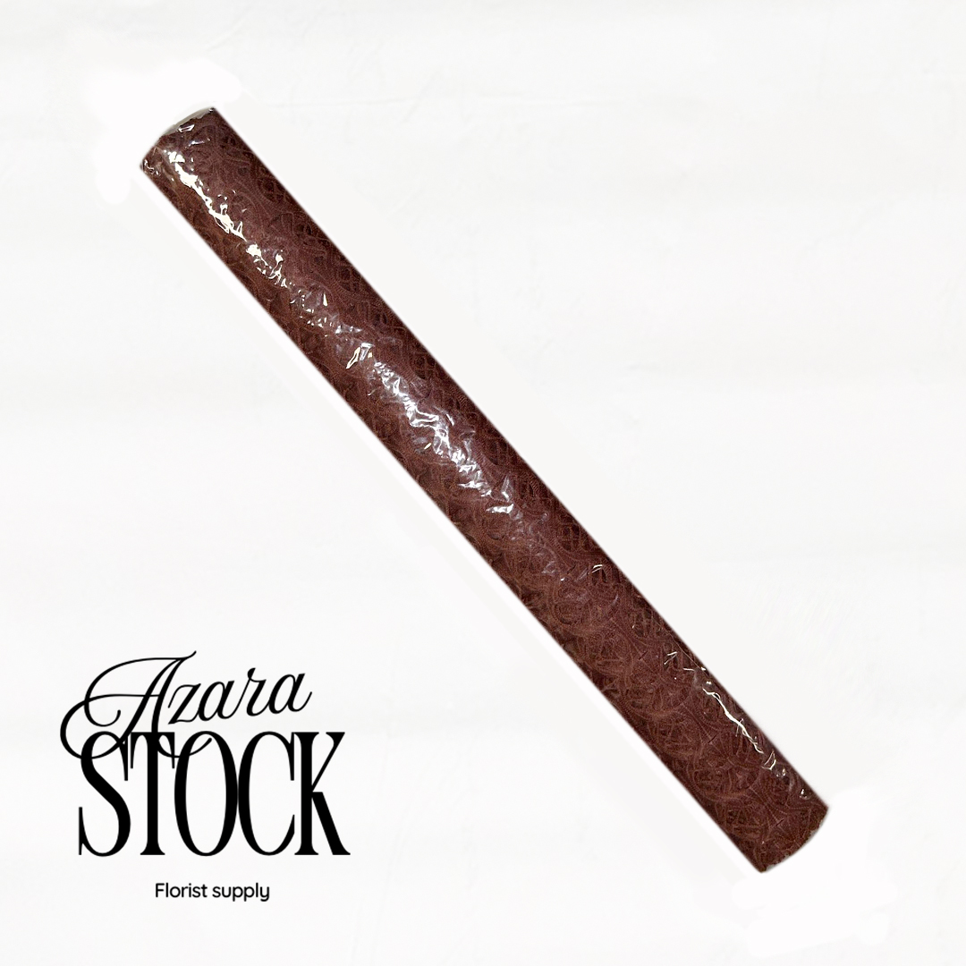 Дантела кафяво